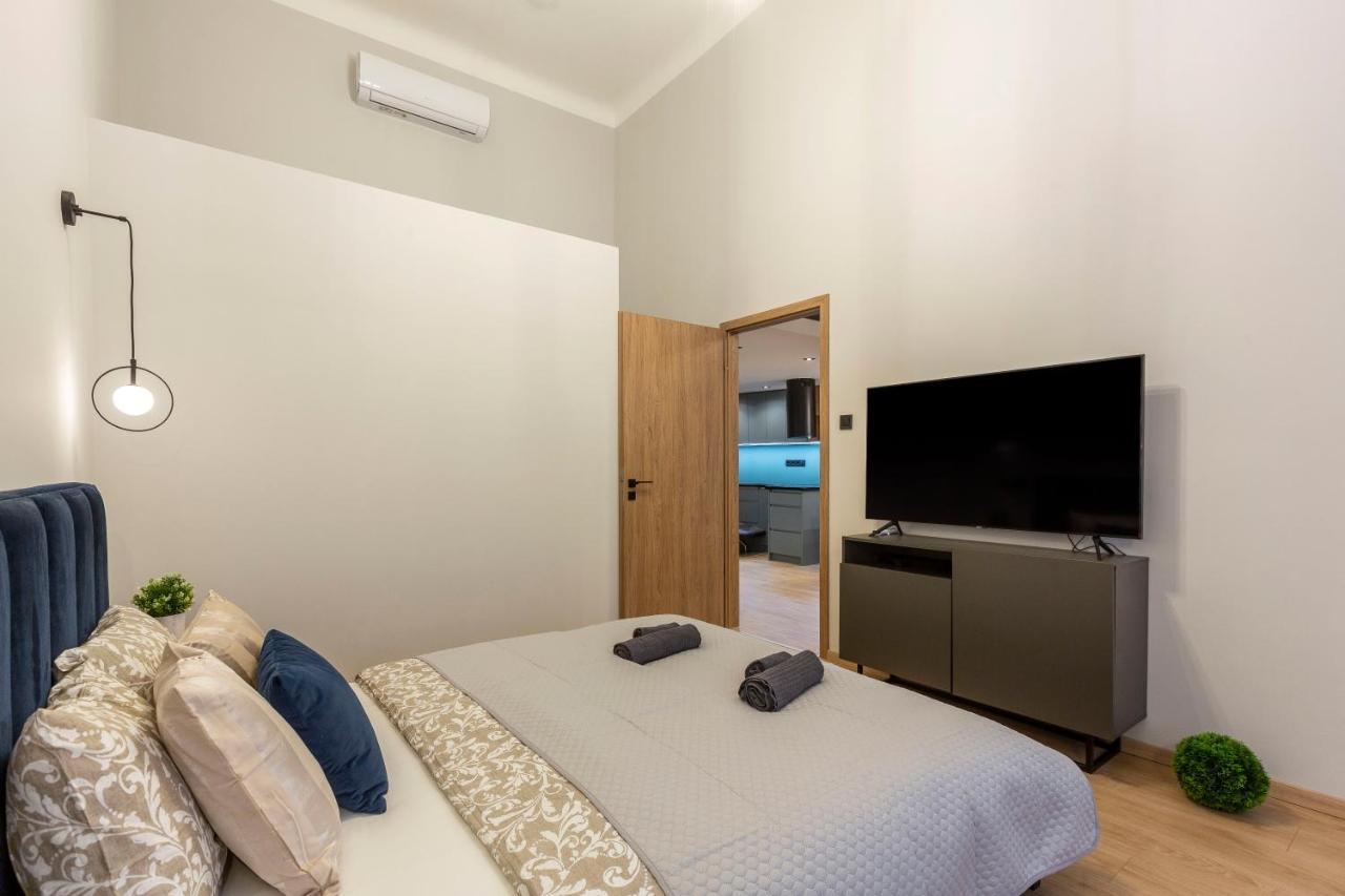 Exclusive New York Residence In The Heart Of Budapeszt Zewnętrze zdjęcie